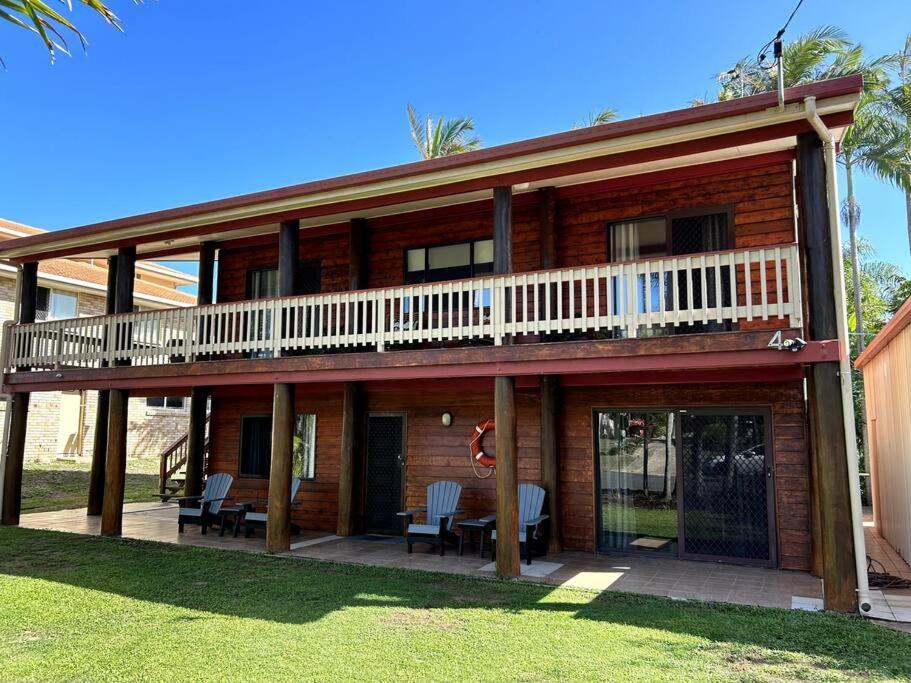 Beachside Modern Cedar Holiday home *